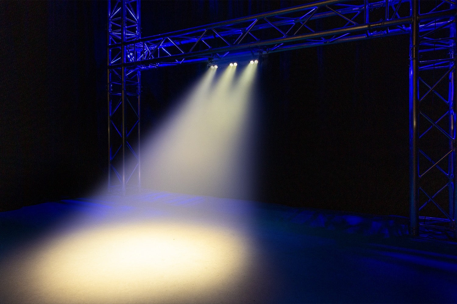 BeamZ LSB340 Multi Effect LED Bar RGB prožektors