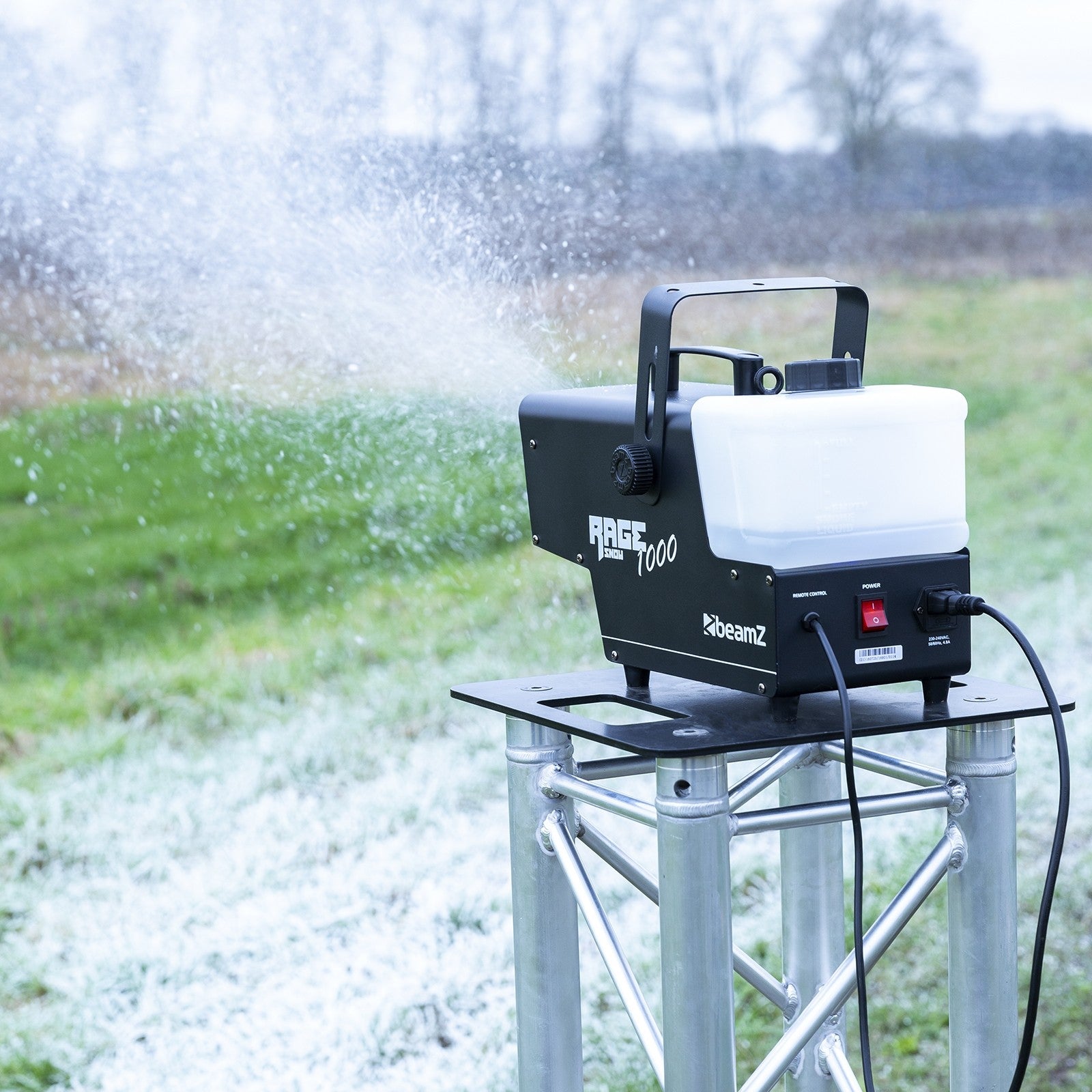 BeamZ Rage 1000 Sniega mašīna ar bezvadu kontrolieri