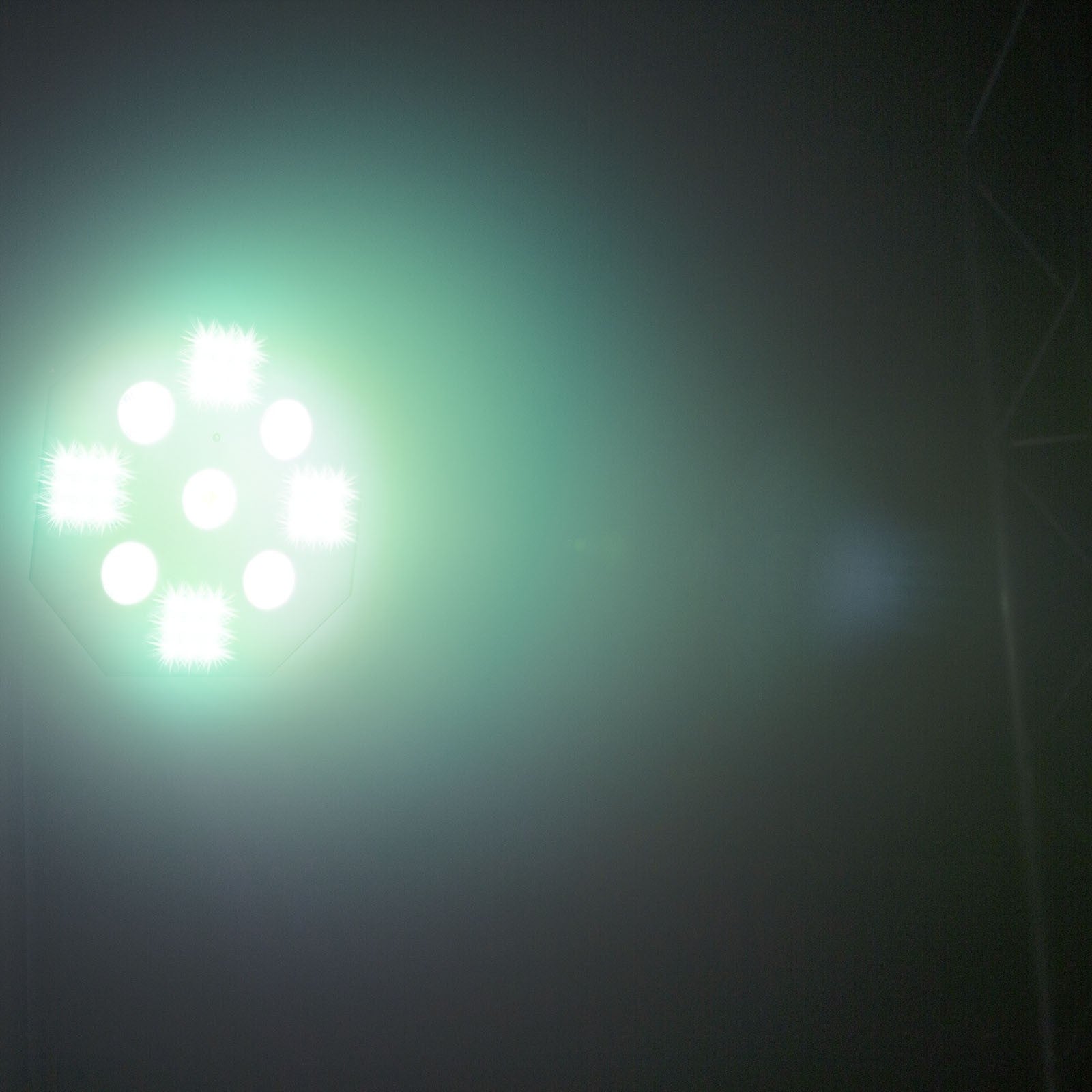 BeamZ MultiAce2 LED Effect 2-in-1