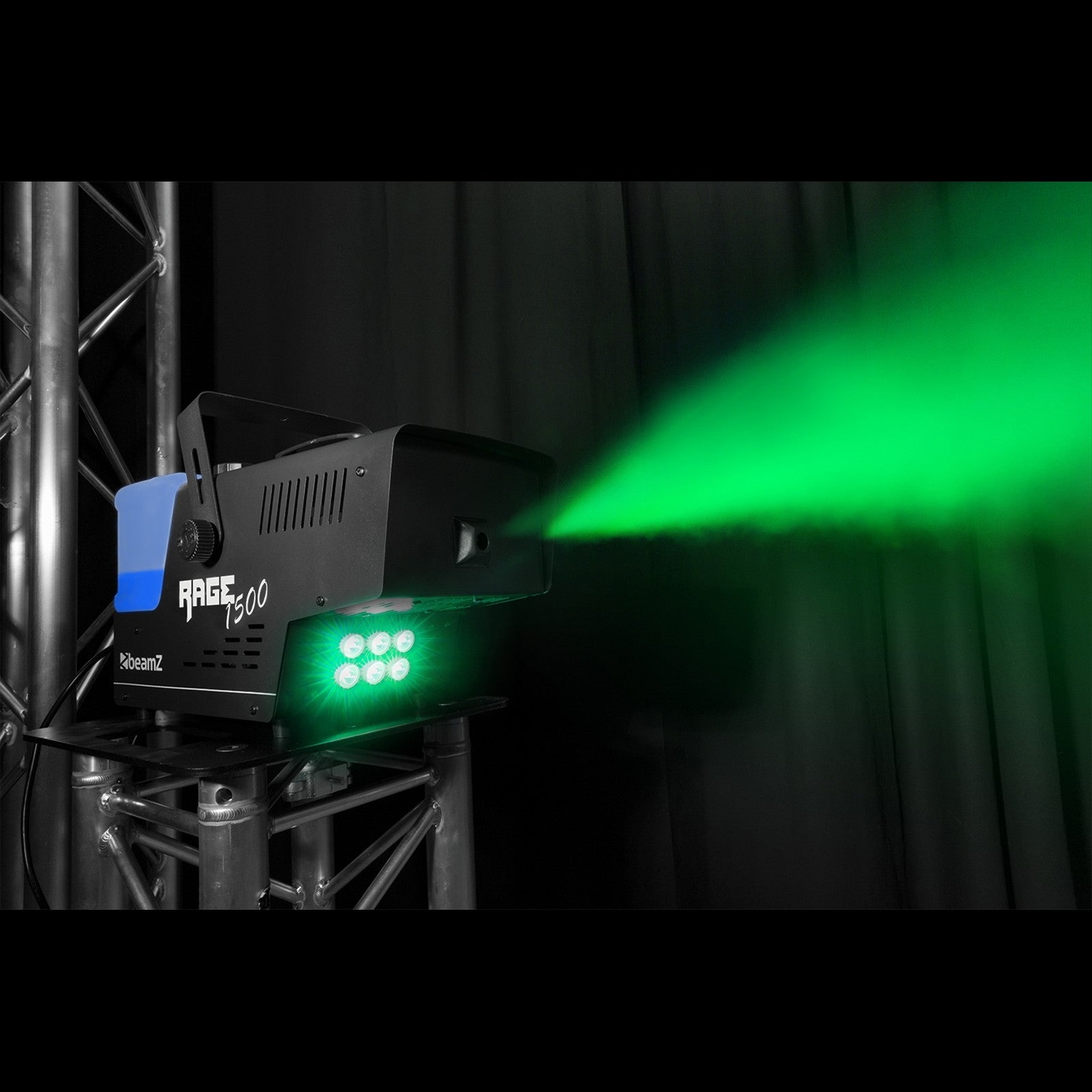 BeamZ Rage 1500LED dūmu mašīna ar laika kontrolieri