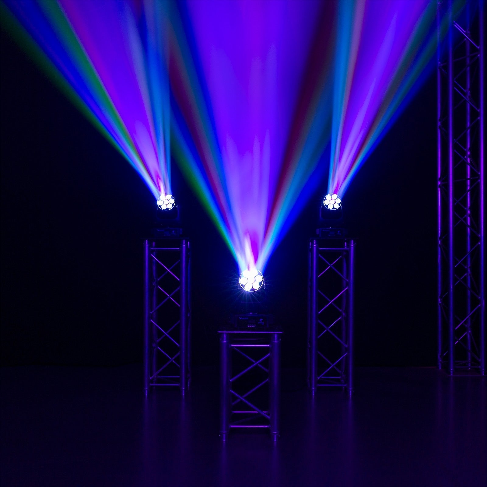 BeamZ Cobra 160 LED Spot Kustīgā galva ar Bee Eye