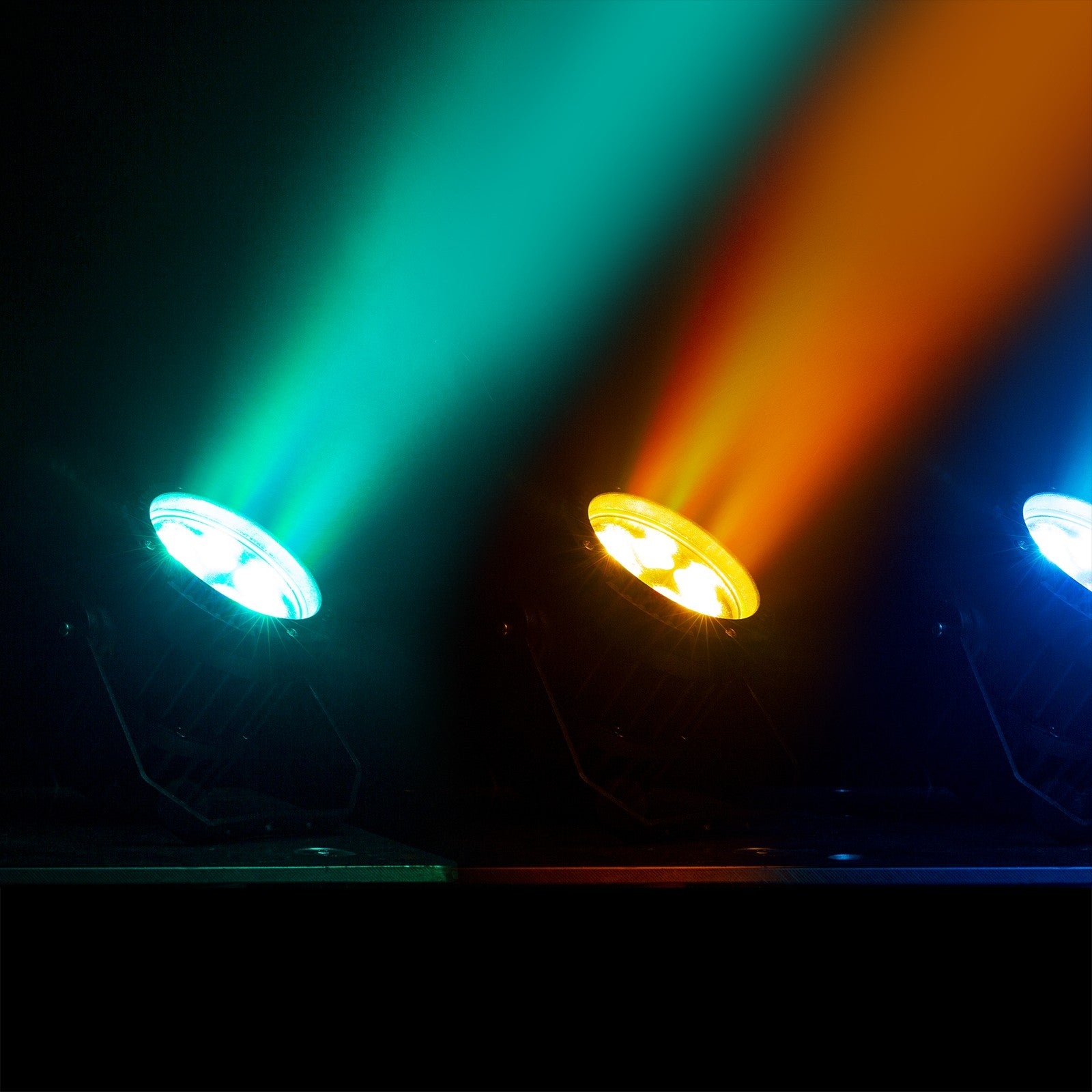 BeamZ BWA63 AluPar IP65 RGB Light fixture