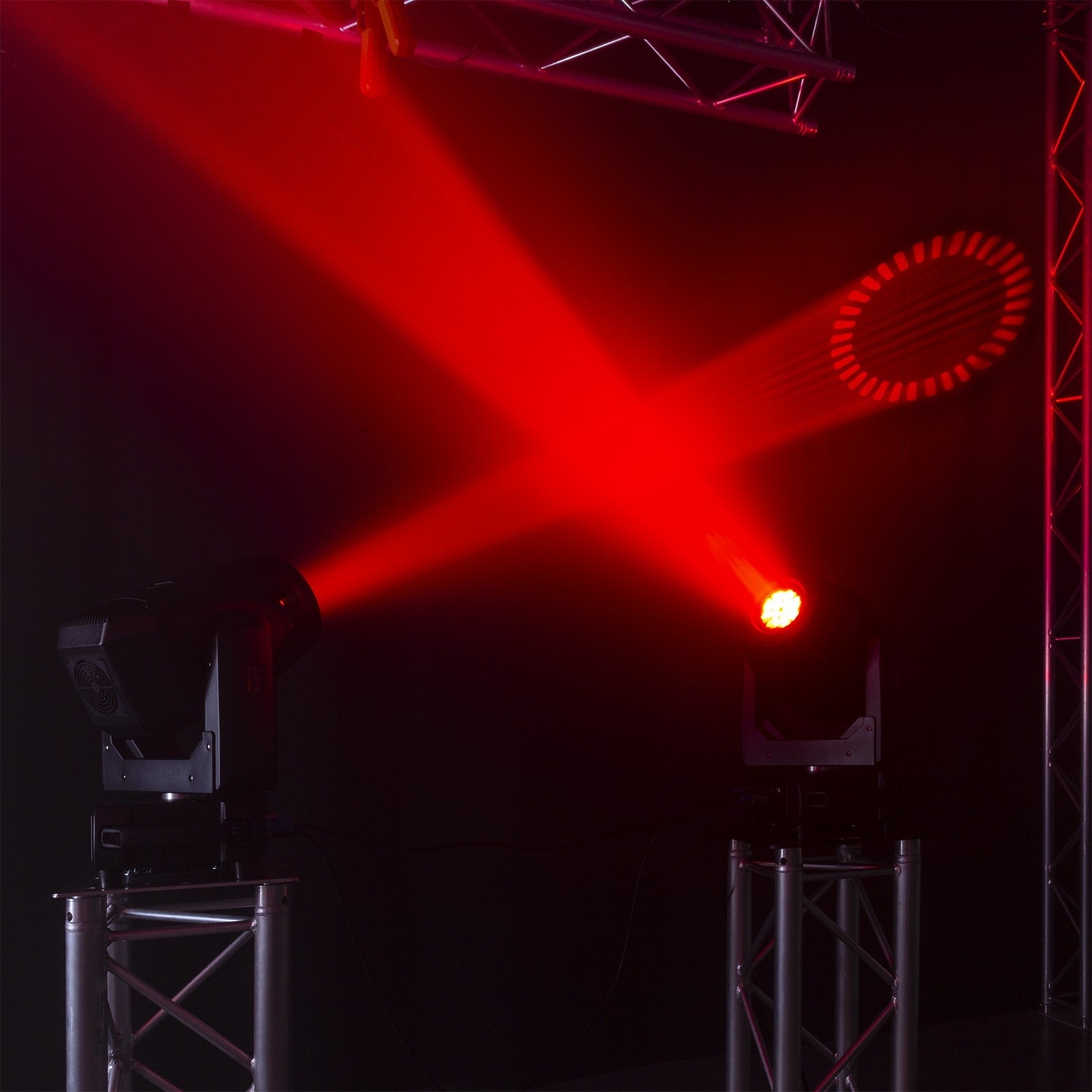 BeamZ IGNITE300A LED BSW Moving Head with Animation 2pcs in Flightcase