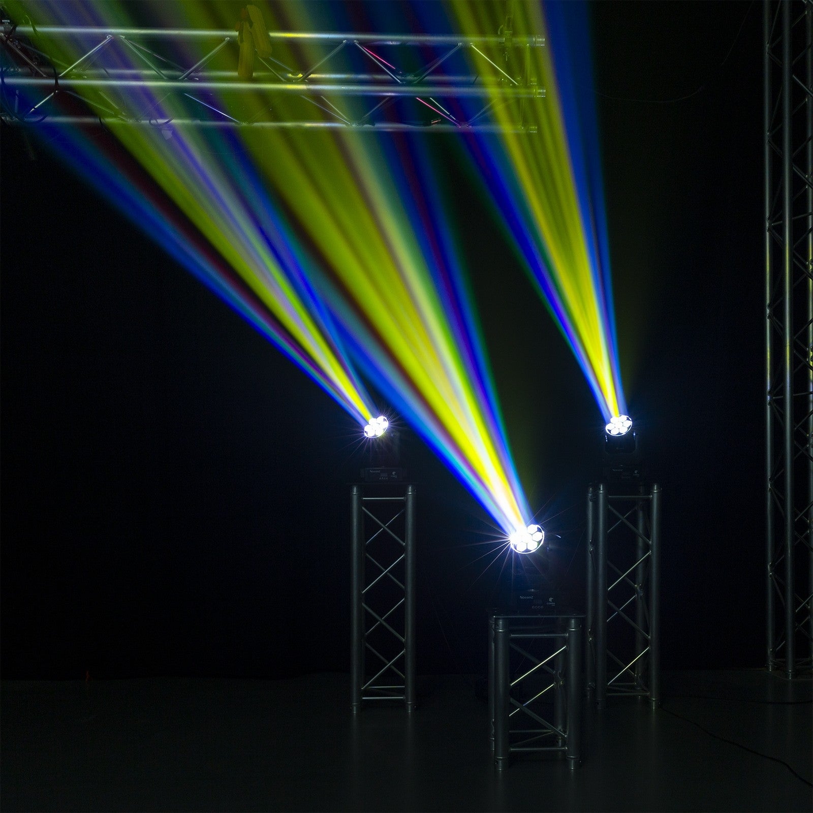 BeamZ Cobra 160 LED Spot Kustīgā galva ar Bee Eye
