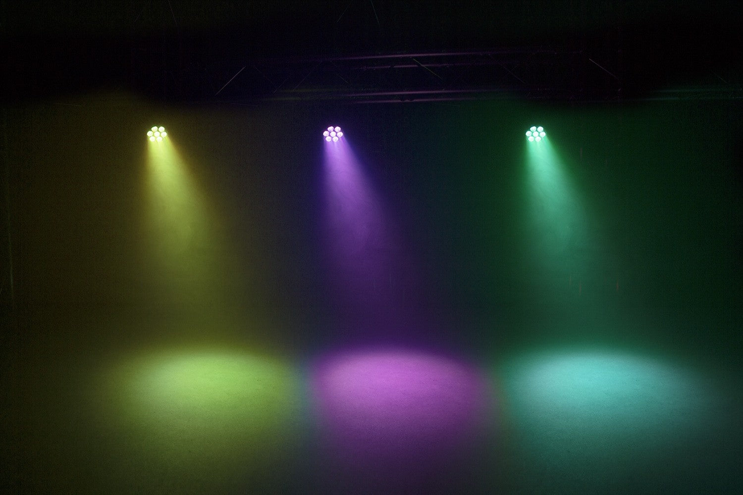 BeamZ BWA410 Alumīnija IP65 LED PAR prožektors