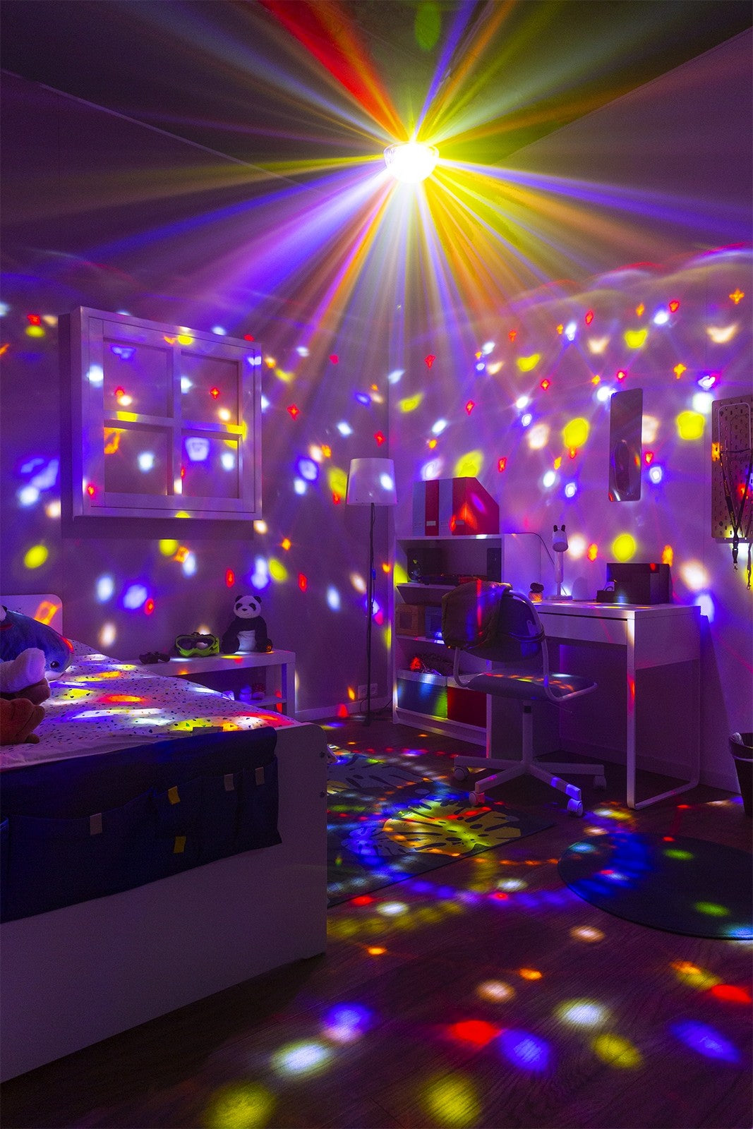 BeamZ JB90R Mini Star Ball DMX LED 9 krāsu efektgaisma