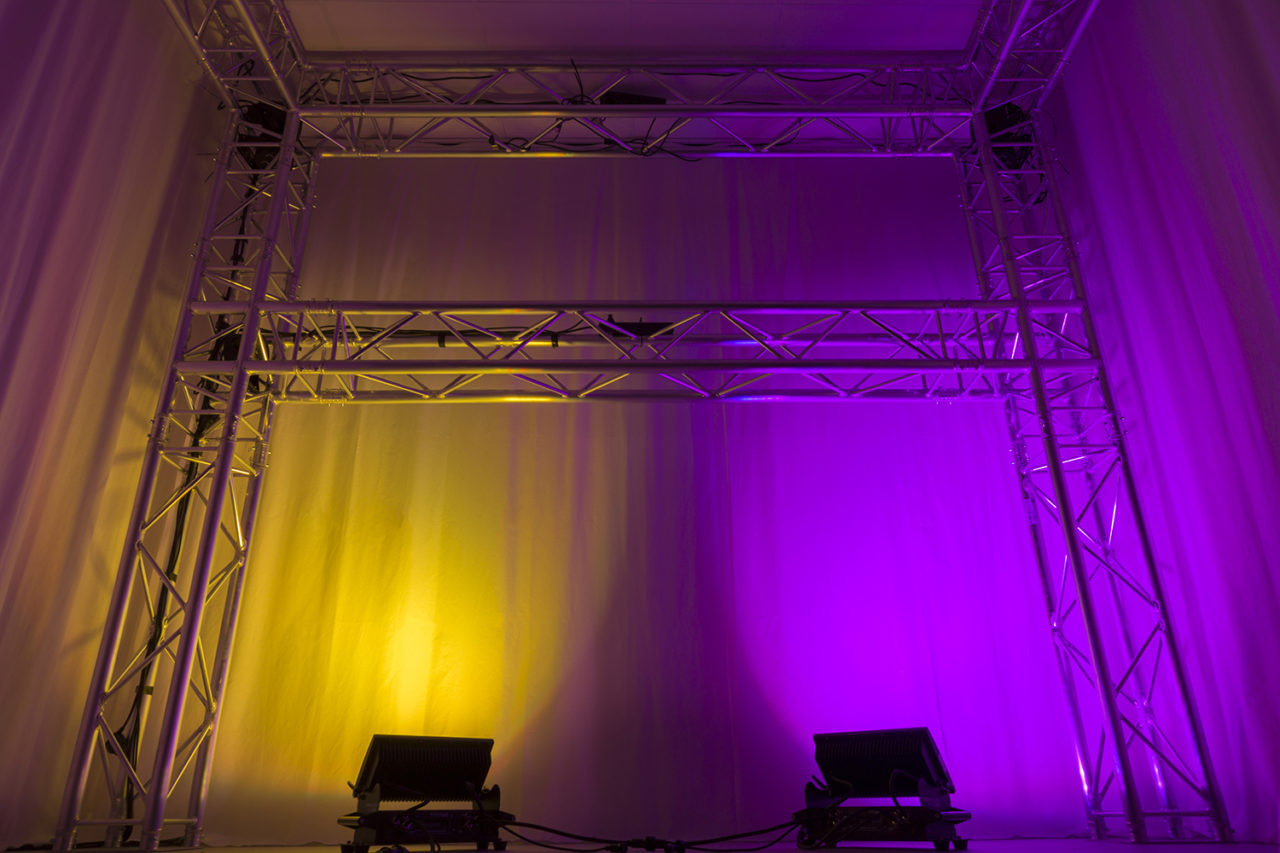 BeamZ StarColor360 Wash Light 24x 15W RGBWA Ārtelpu LED prožektors