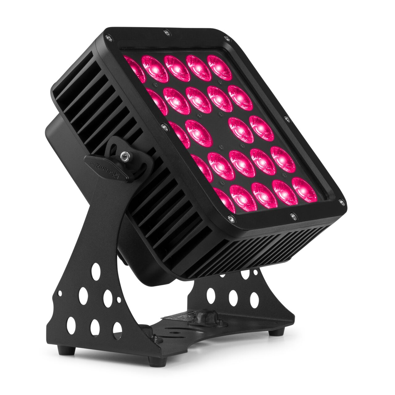 BeamZ StarColor205 Flood Light 24x 10W RGBA Ārtelpu LED prožektors