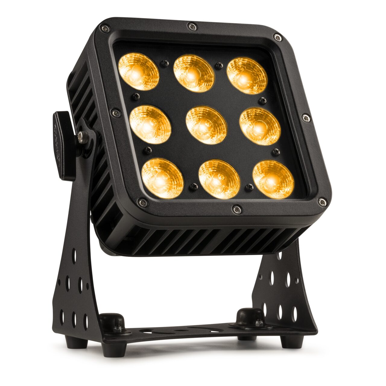 BeamZ StarColor75 Flood Light 9x 8W RGBA Ārtelpu LED prožektors