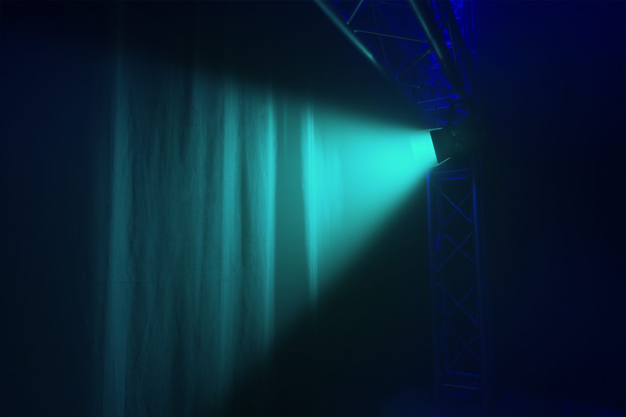 Beamz PRO BTF440Z Mini Fresnel LED prožektors