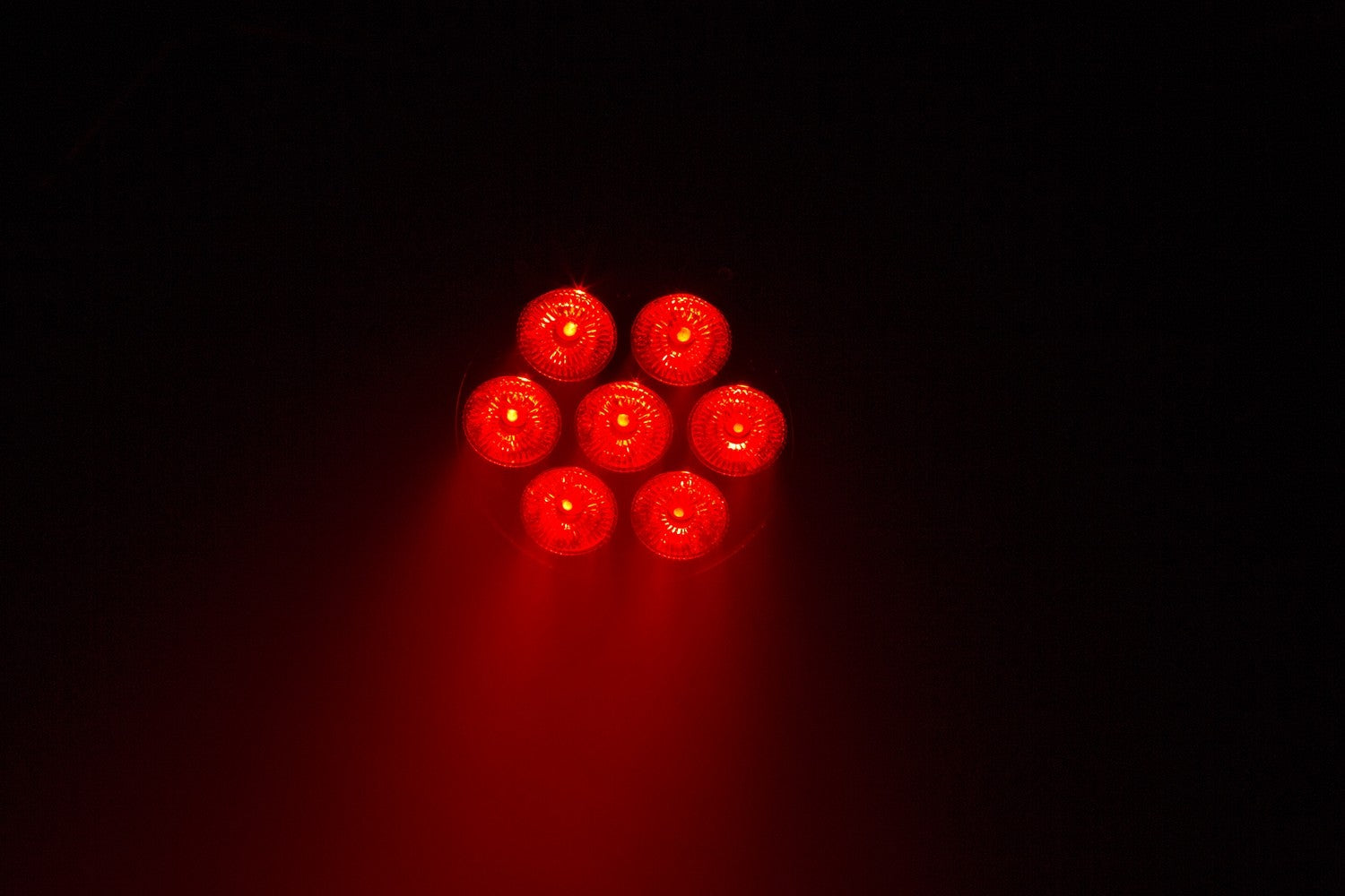 BeamZ BWA410 Alumīnija IP65 LED PAR prožektors