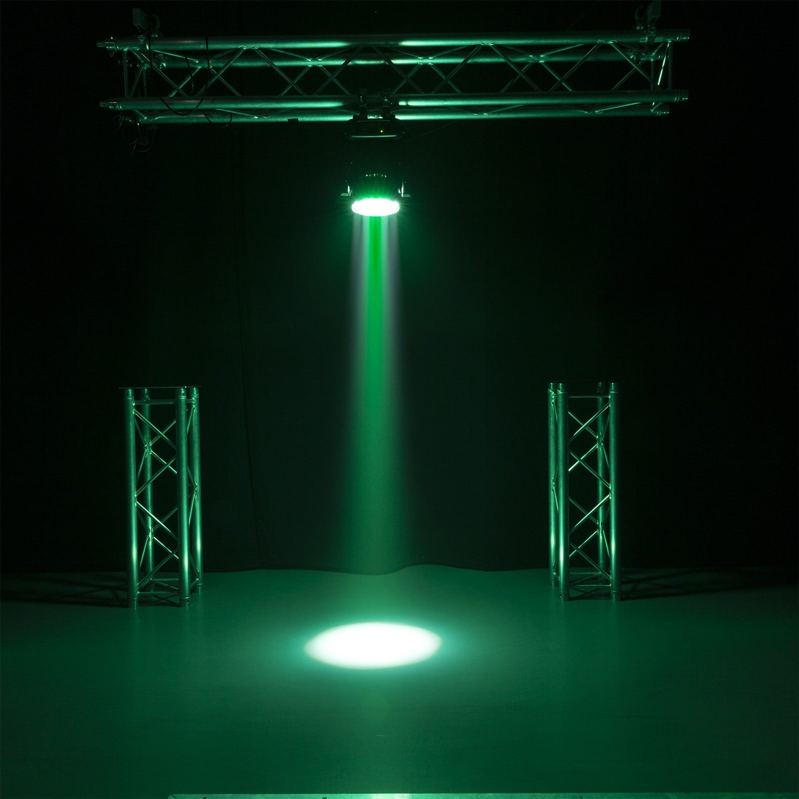 BeamZ MHL1912 LED Wash Kustīgā galva ar Zoom