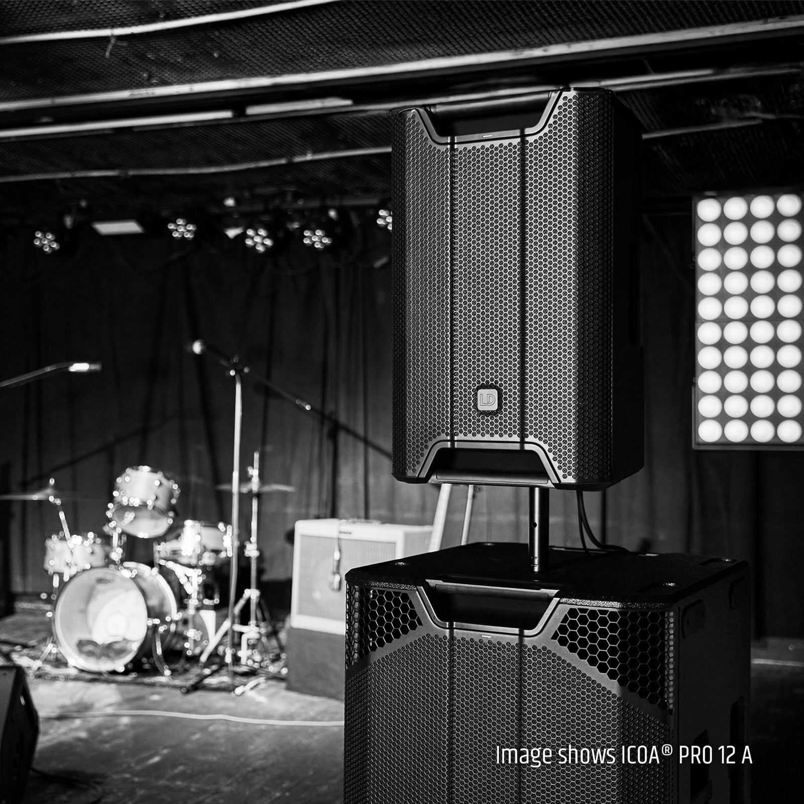 Electro Voice ICOA PRO 15 A stage monitor with bluetooth