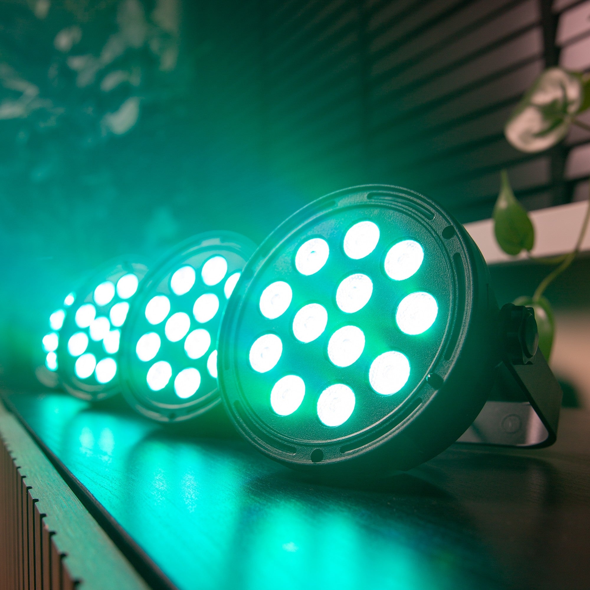 BeamZ Comet M12 Party PAR komplekts