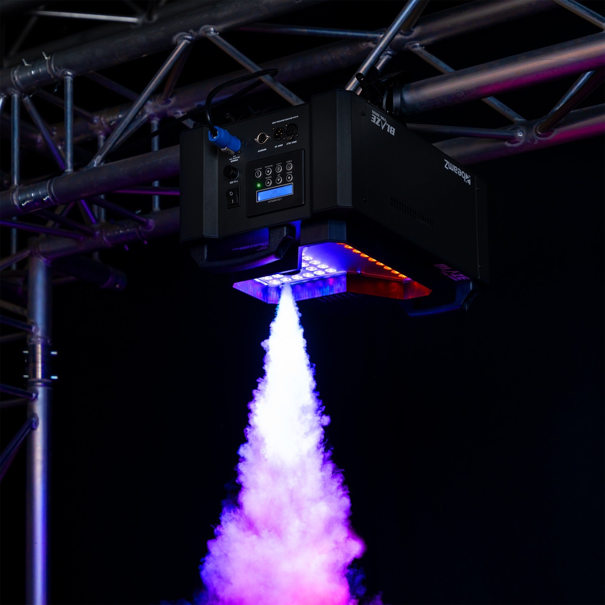 BeamZ BLAZE2200 Vertical Fogger dūmu mašīna