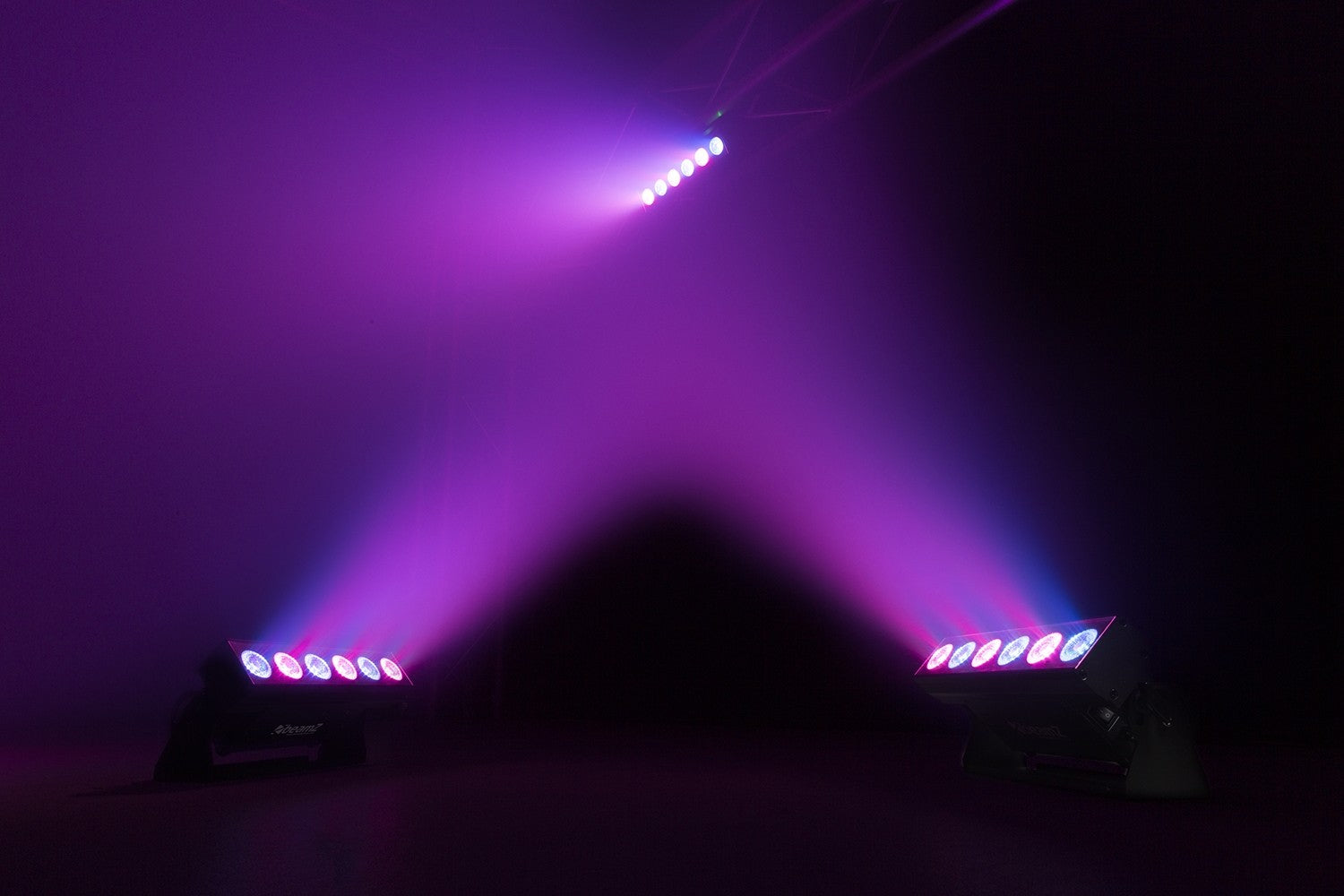 BeamZ BBB612 Battery Bar Linear LED Fixture