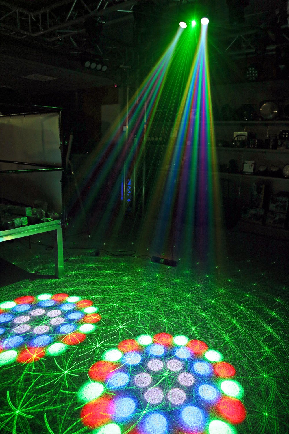 BeamZ Terminator IV LED Double Moon ar Lāzeru un Strobe