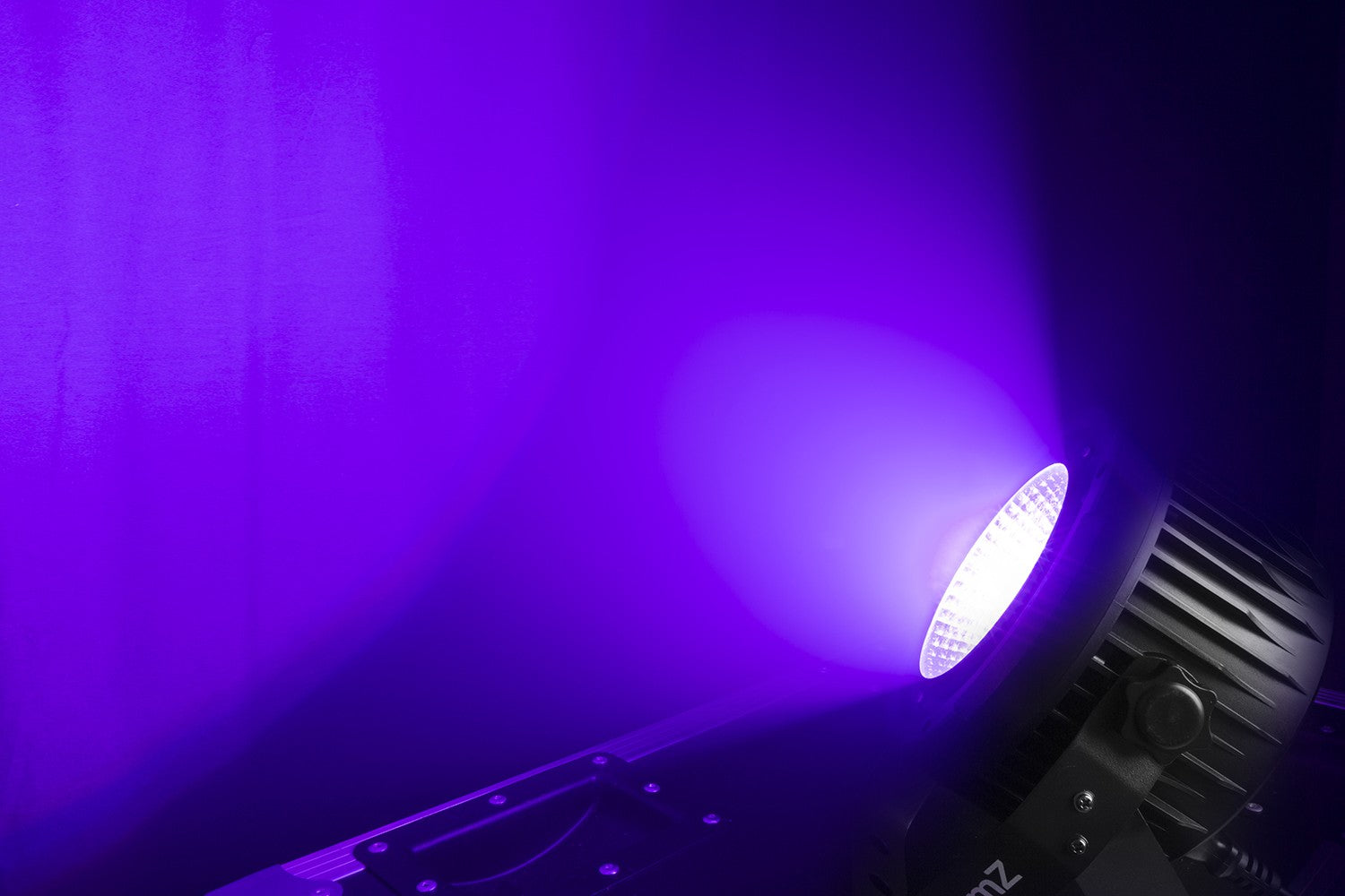 Beamz COB50 PAR prožektors