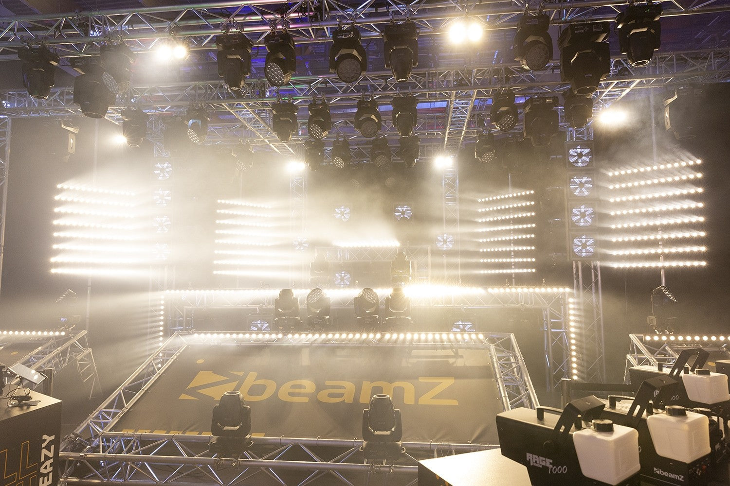 BeamZ LCB14 Hybrid LED BAR WW/RGB Pixel Control prožektors