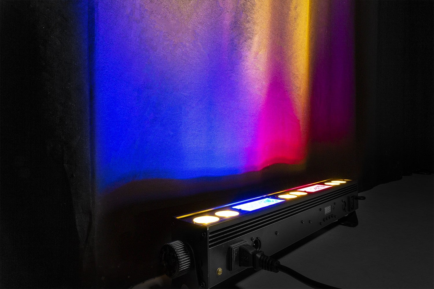 BeamZ LSB340 Multi Effect LED Bar RGB prožektors