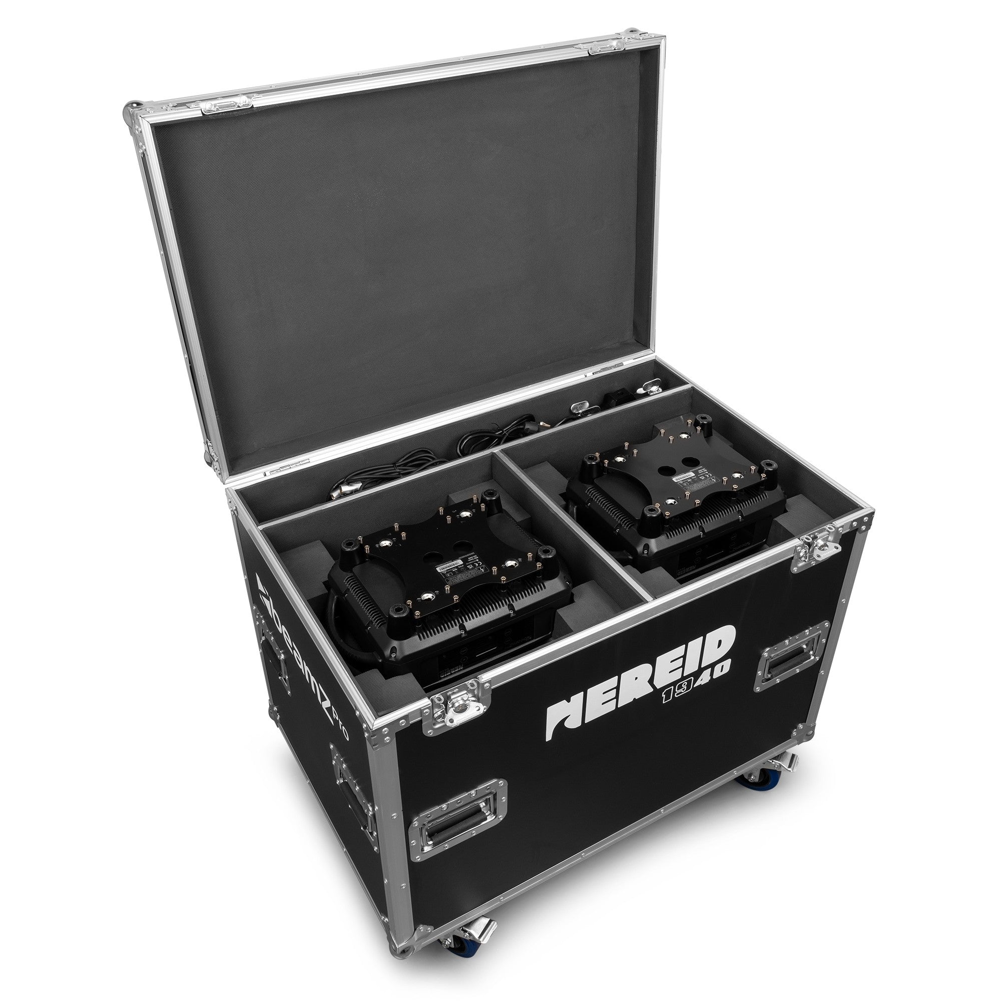BeamZ Nereid1940 Outdoor LED Bee Eye Moving Head with Zoom 2pcs in Flightcase