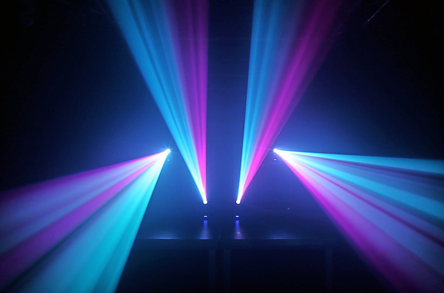 BeamZ Panther 25 LED Spot Kustīgā galva