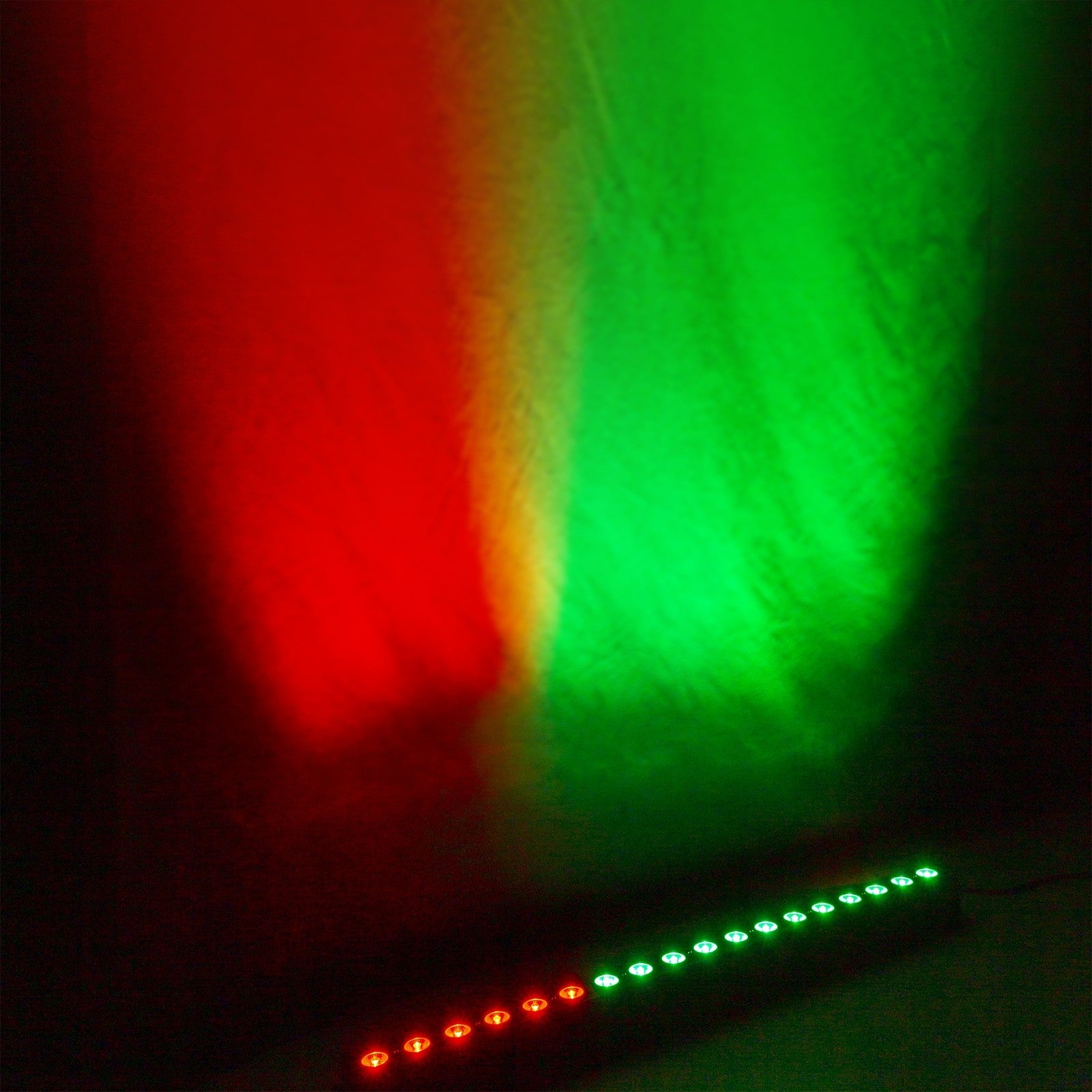 BeamZ LCB183 LED Bar 18x 3W RGB