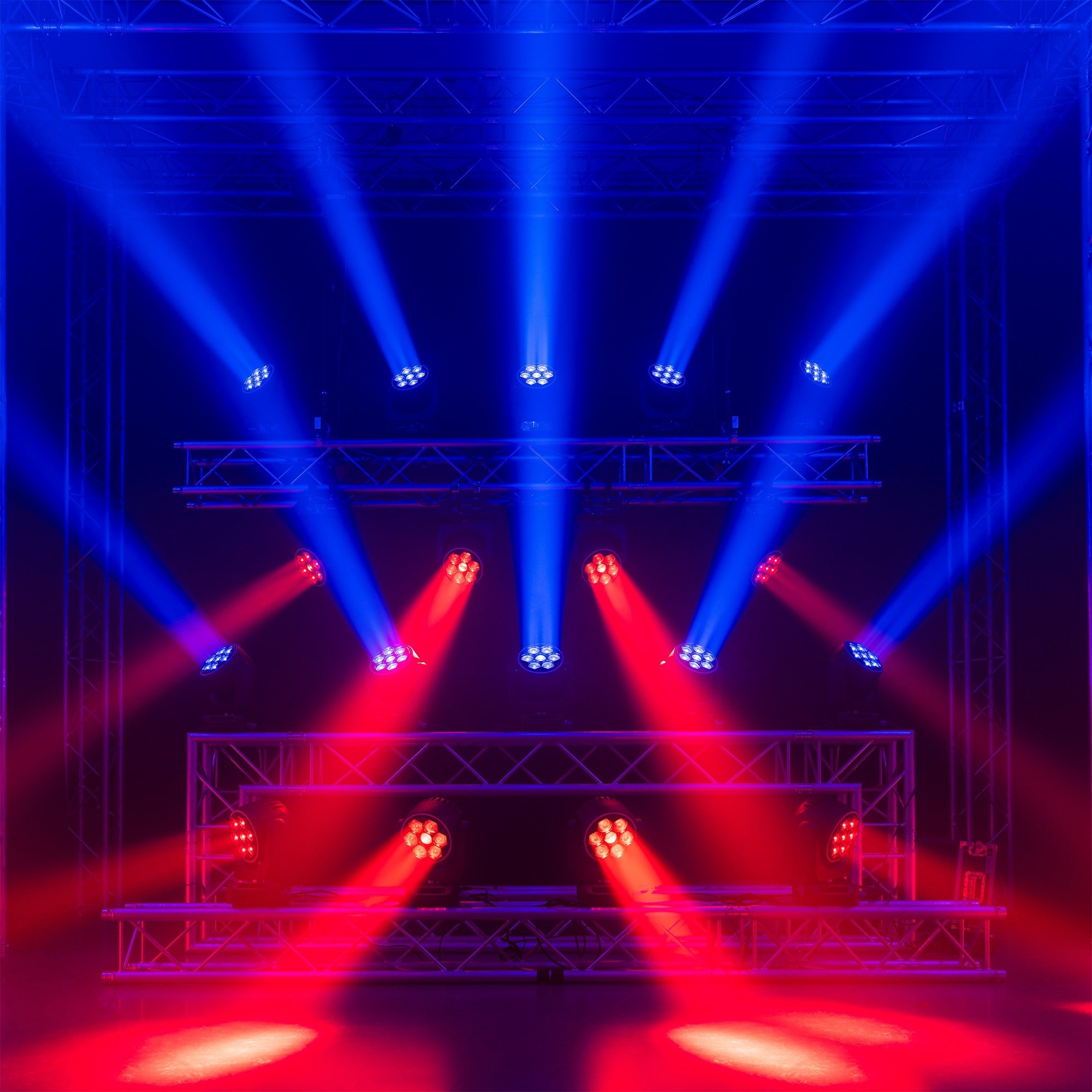 BeamZ MHL760 LED Bee Eye Kustīgā galva ar Zoom