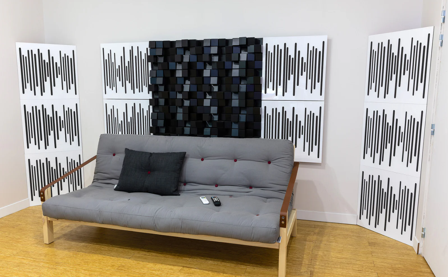 Vicoustic Multifuser Wood MKII 36 acoustic panel