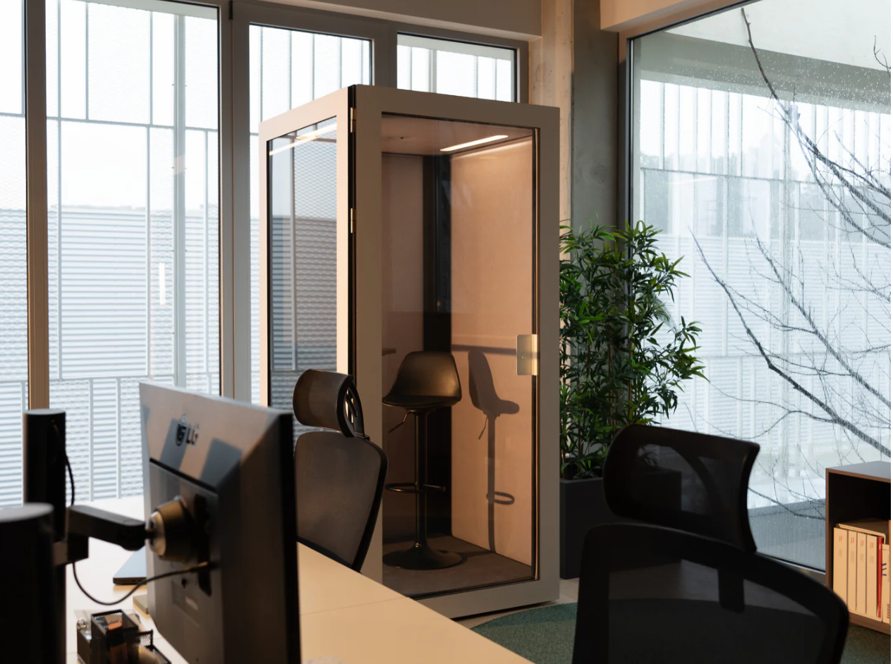 Vicoustic VicBooth Office Plus Phone Booth