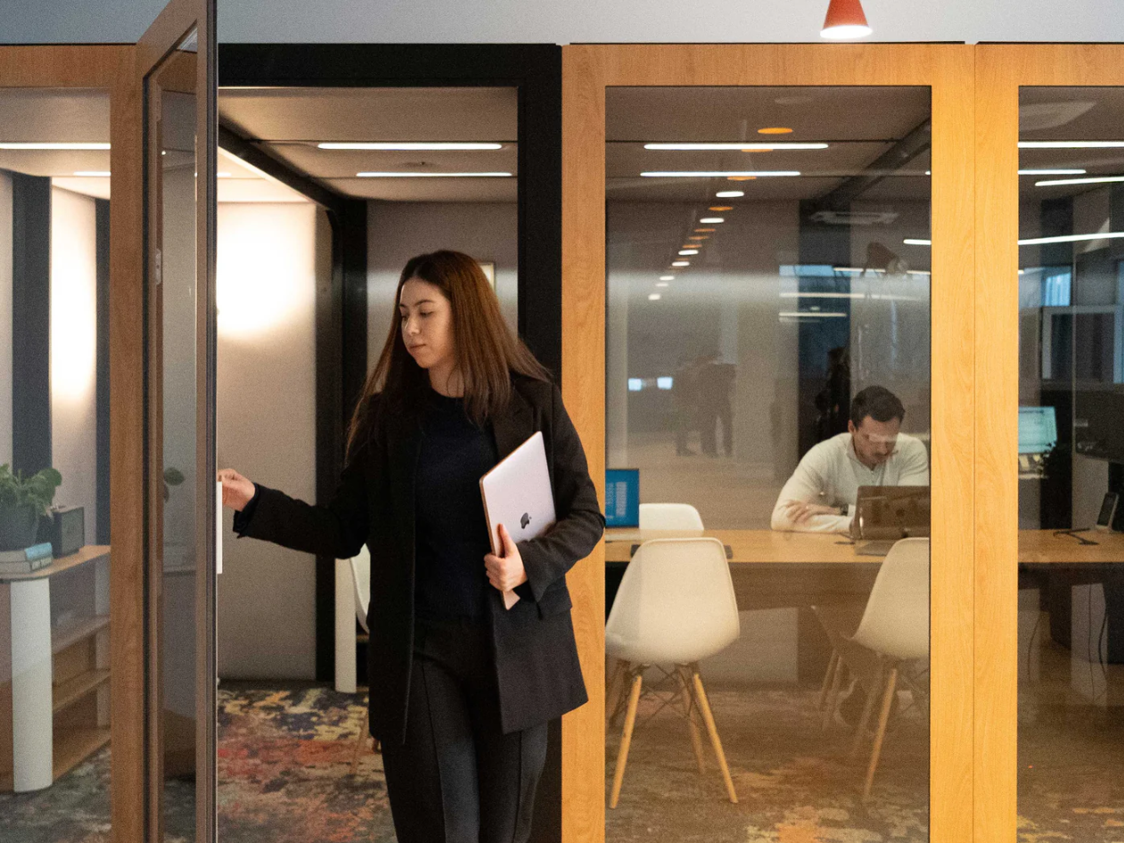 Vicoustic VicBooth Office Plus Meeting Booth