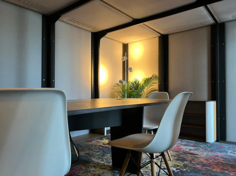 Vicoustic Meeting Table for VicBooth