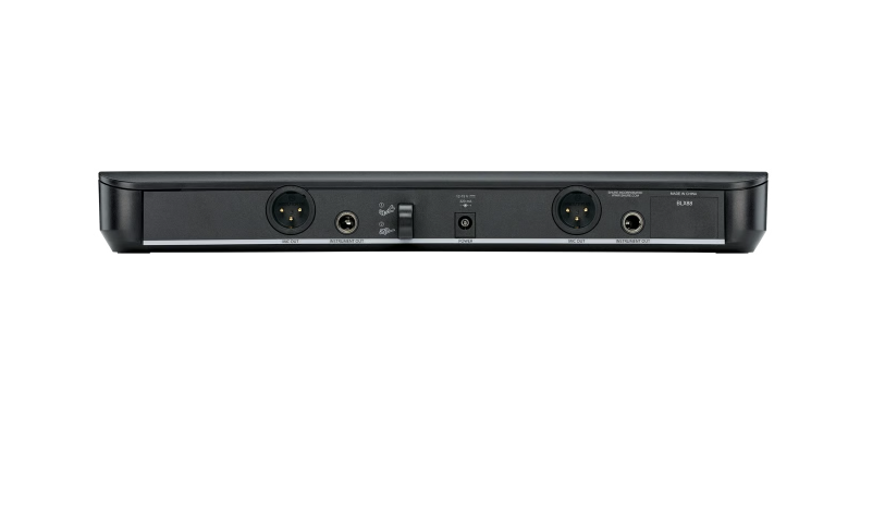 Shure BLX188/SM35-H8E dual headset microphone system