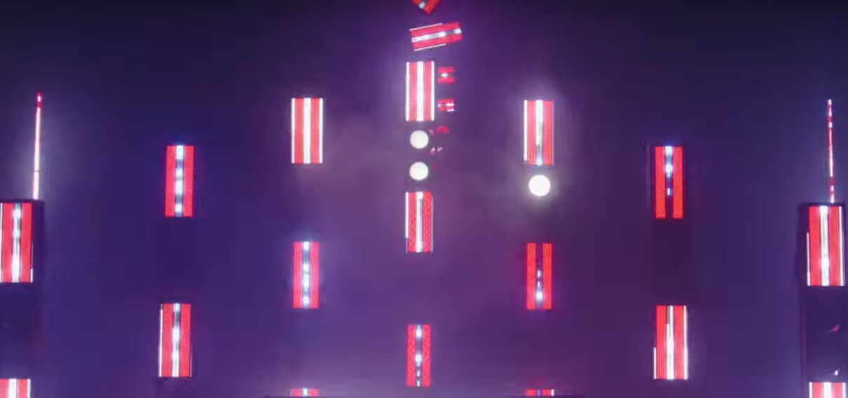 Elation Professional Pulse Bar L — IP65 LED strobe bar ar 960x1,5W RGB LED un 40 zonu kontroli