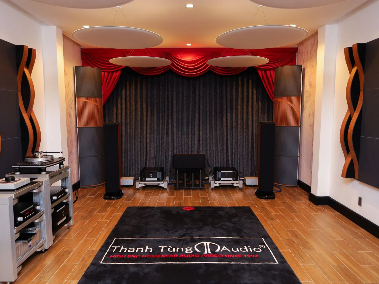 Vicoustic VicTotem Ultra VMT universal acoustic module